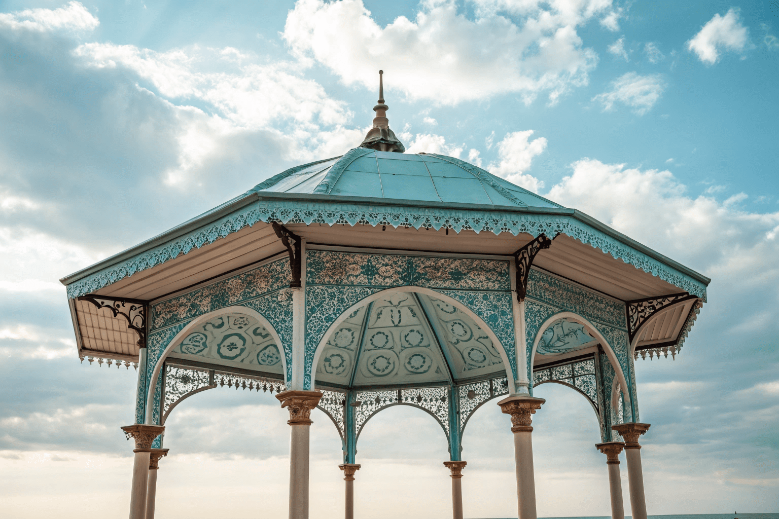 سایبان آلاچیق